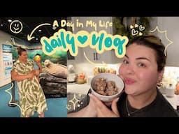 BABY’S FIRST AQUARIUM VISIT, NEW HEALTHY DESSERT RECIPE + WALMART SHOPPING | VLOG