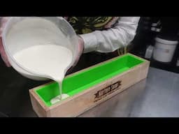 Wood Sorrel & Lemon Thyme soap - by jove I think she's got it!