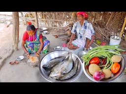 Fish curry and vegetable Dal recipe cooking & eating in tribal style by santali tribe old couple