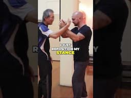 Shaolin Kung Fu Master’s Punch Doesn’t Make Sense!