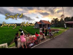 Suasana Sore Hari di Perkampungan