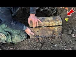 We Found a Real Treasure Chest❗️ [ Strange Treasure Hunt With a Metal Detector ]