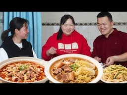 【陕北霞姐】老公大显身手做四道硬菜，水煮肉片口感滑嫩麻辣鲜香，酸菜炖肉酸爽开胃，霞姐大口吃肉猛香了！