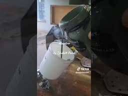 Spray painting with Tjhoko Paint