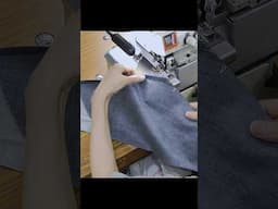 Serge the seam allowances of the denim skirt #sewingtips #sewingtutorial #sewing #縫製 #洋裁 #ロック始末
