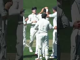 Boult Boomerang Swing ☄️ To Joe Root | Blackcaps v England 1st Test 2018