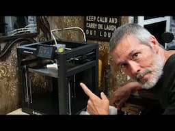Unboxing a 3D Printer