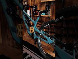 DIE WERKSTATT IST VOLL🫠 #fahrradwerkstatt #ebikes #mtb #santacruz #ytindustries