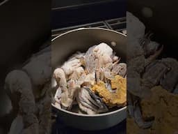legacy  foods garlic crab steam bag, sweet blue crabs in a garlic butter sauce