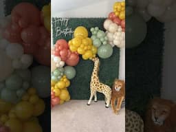 Make A Jungle Boxwood Backdrop With Me!