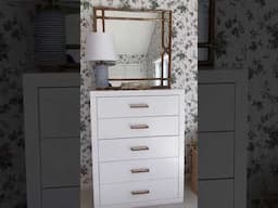 Tips and Tricks for Decorating with Dated Wallpaper