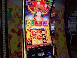 We Raised Our Bet and Nailed a SUPER Bonus! #slots #casino #lasvegas