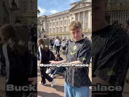 How Many Football Shirts Can I Find at Buckingham Palace? 💂