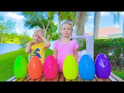 Naomi and Giant toy Eggs with Surprise