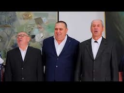 Група за стари градски песни "Златна есен"- Красив роман е любовта