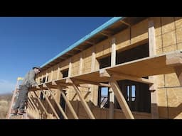 Off Grid Senior uses super scaffolding design for 16x40 home construction