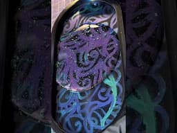 Wow! Magical color changing patterns!#resinart #drawing #zentangle