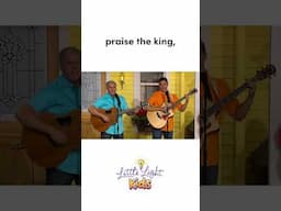 🎶👑 Praise the King—lifting up our voices for Jesus, our Savior! 🙌✨ #PraiseTime #MsBrenda