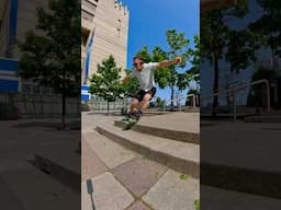 Skates allow me to do weird stuff outside. Are you like this in shoes? #rollerblading #inlineskating