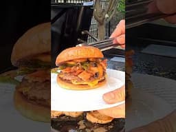 The sound of a smashburger #bbq #bbqmeat #cooking #grilltime #asmr #sound