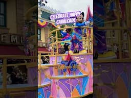Celebrate Happy Cavalcade for Disneyland 70 #disneyland #celebratehappy #mickeymouse #disney
