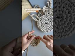 Crochet a placemat in 15 minutes 🧶 Free crochet tutorial #crocheting #howtocrochet #crochetpattern