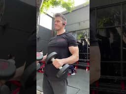 Try this 3-exercise bicep warm up next time you train arms!!
