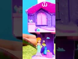 🦖 Selin rettet Hündchen vor Löwen mit Dino Power! #spielen #kindervideo