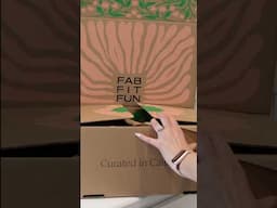 Spring & Summer must have 🤩🌸 FabFitFun is such a great box to get! #fabfitfun #homeinspo