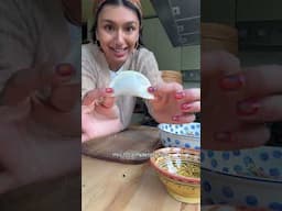 Momo with Peanut Chutney