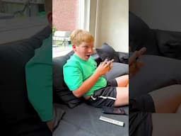 Arthur and Akim play with Minecraft Creeper Lego
