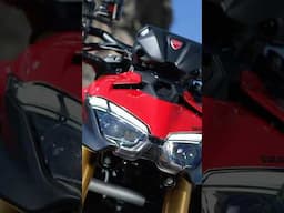 NEW DUCATI STREETFIGHTER V2S LAUNCH FIRST RIDE