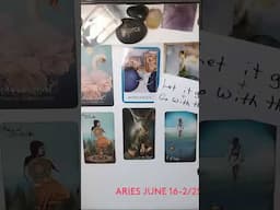 ARIES ♈️ SHORT #tarot #tarotreading #horoscope #astrology #tarot .#oracle #aries
