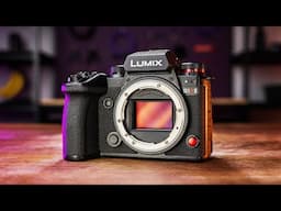 Panasonic LUMIX S1RII Review: I'm Conflicted...
