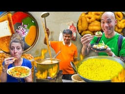 VEGETARIAN Indian Street Food in Mumbai - PURE Indian Veg Food Tour at Khau Galli in Mumbai, India