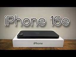 iPhone 16e in Black - Unboxing, Comparison and First Impressions!