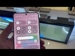 How To Turn Flashlight ON/OFF Samsung Galaxy S25 Edge