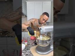 Banana 🍌 Pudding Pound Cake … for my man 👨🏽‍❤️‍💋‍👨🏾❤️