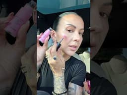 Easy CAR GLAM to get the week started #makeuptutorial #easymakeup #glamonthego #makeupartist #makeup