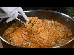 مكرونة السباغيتي رووعة بصلصة الطماطم بقدر واحد! وصفة مكرونة سريعة وسهلة Easy spaghetti pasta recipe