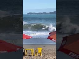 He caught a magical wave in front of the coffee audience