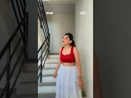 صفعت شابا تحرش بها أمام الكاميرا