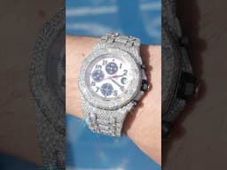 How many carats does this AP have? 👀👇A. 16.50cts B. 20.20cts C. 24.81cts             D. 30.02cts