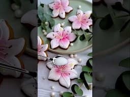 Flower cookie decoration #decoration #cookies #art #satisfying #shorts #fypシ゚viral