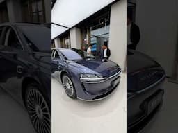 Huawei Stelato projektor… #Huawei #elektromosauto #luxury #luxus #villanyautó #movietheatres #car