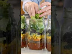 Mason Jar Salads for Lunch Prep! #mealprep