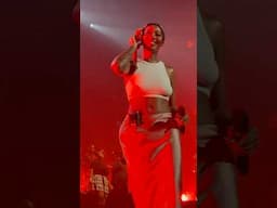 Tiwa Savage Spotted Her Teacher During Performance At the Little Simz’ Meltdown Festival