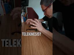 HOW?? MOVE THINGS WITH YOUR MIND! #easymagictricks #telekinesis #telekinetic  #summeronshorts
