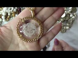 Let’s Open A Goodwill Jewelry Jar !