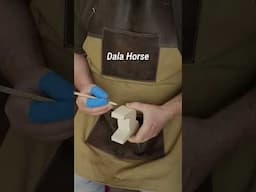 No clue about carving? Perfect, this is for you! The DIY02 Dala Horse kit makes it fresh and fun🦄